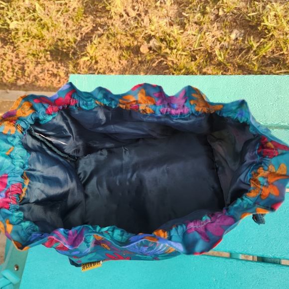 Vintage Sassaby Floral Drawstring Cosmetics Bag - Picture 4 of 9